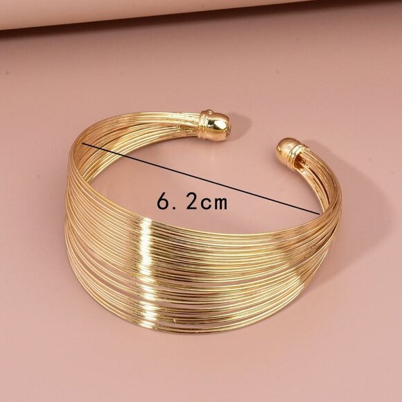 Yellow Gold Fashionable Women's Minimalist Cuff Bangle - Picture 4 of 4